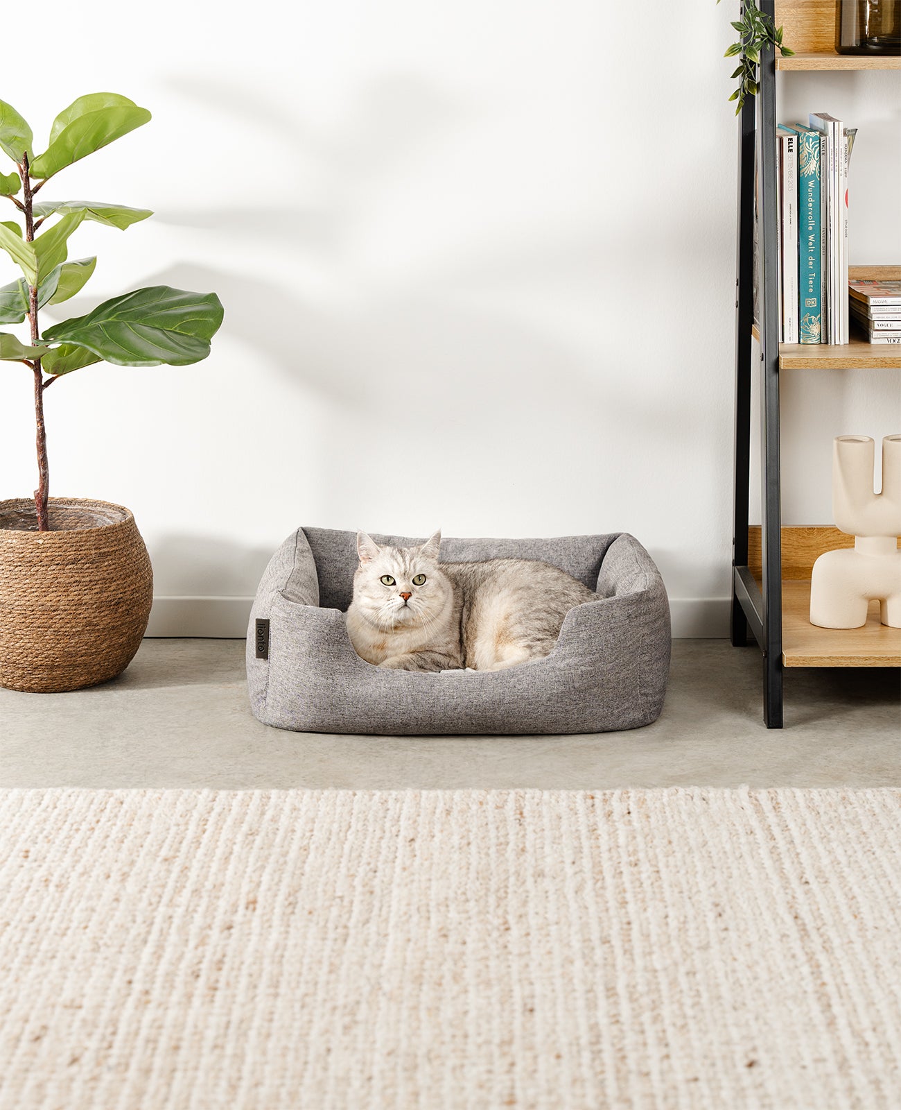 Katzenbett mit Wendekissen & meliertem Außenstoff